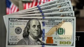 نقص الدولار يضغط على لبنان اقتصادياً وتحذيرات من ارتفاع الأسعار واضطراب الإمدادات